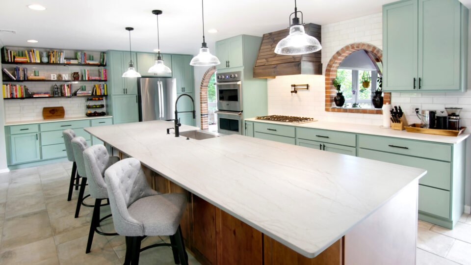 Green kitchen cabinets