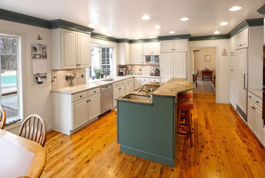 2 tone kitchen cabinets near me